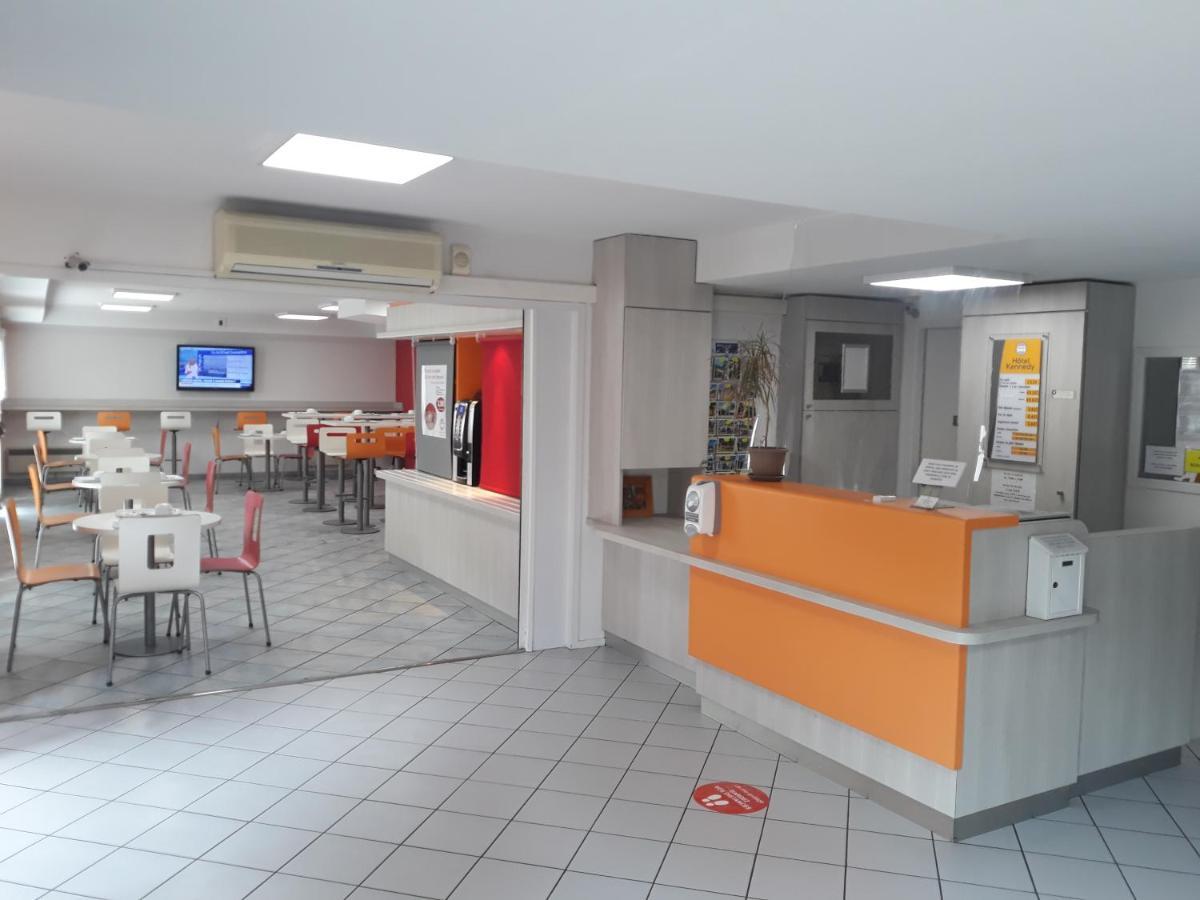 Hotel Kennedy Parc Des Expositions Ταρμπ Εξωτερικό φωτογραφία