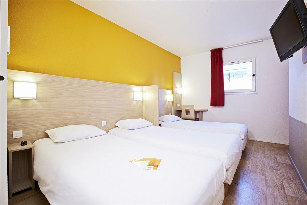 Hotel Kennedy Parc Des Expositions Ταρμπ Εξωτερικό φωτογραφία