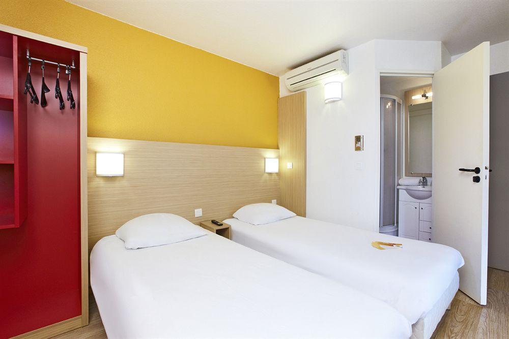 Hotel Kennedy Parc Des Expositions Ταρμπ Εξωτερικό φωτογραφία