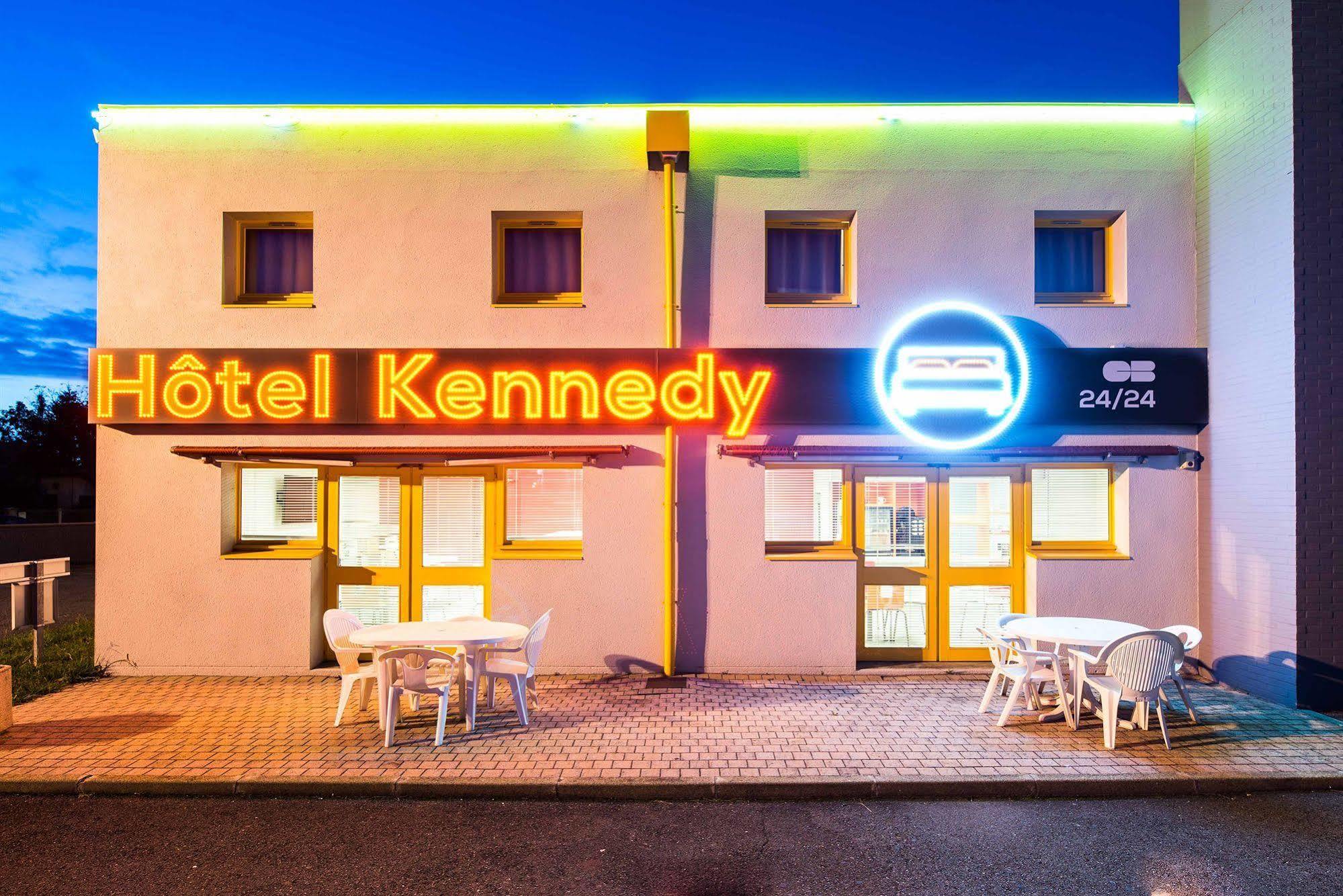 Hotel Kennedy Parc Des Expositions Ταρμπ Εξωτερικό φωτογραφία