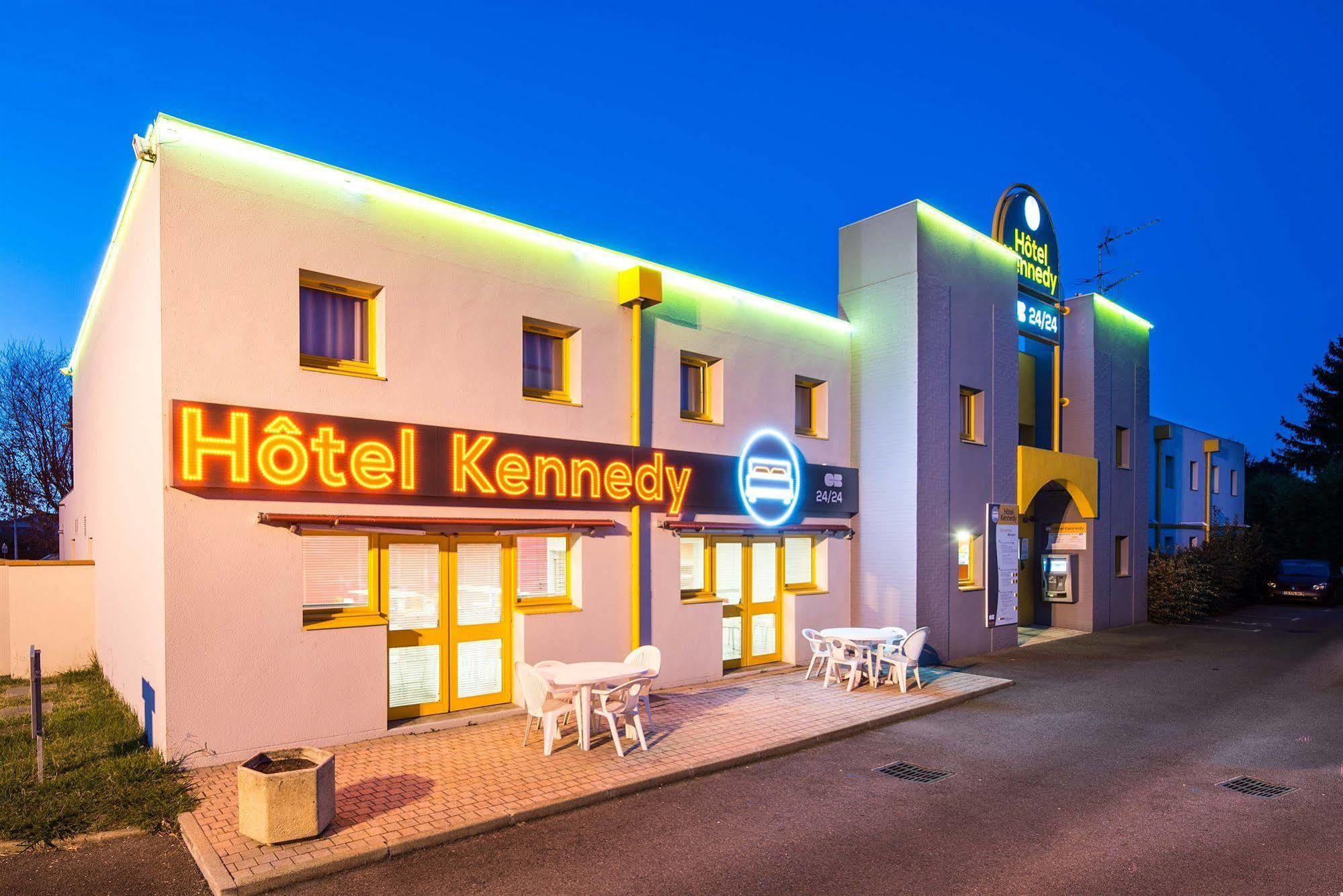 Hotel Kennedy Parc Des Expositions Ταρμπ Εξωτερικό φωτογραφία