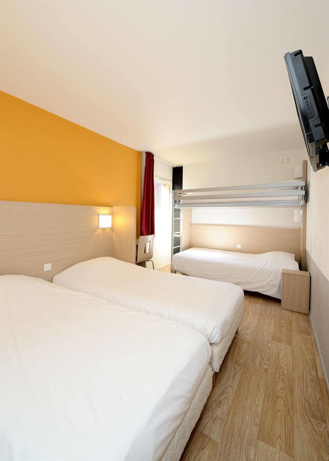 Hotel Kennedy Parc Des Expositions Ταρμπ Εξωτερικό φωτογραφία