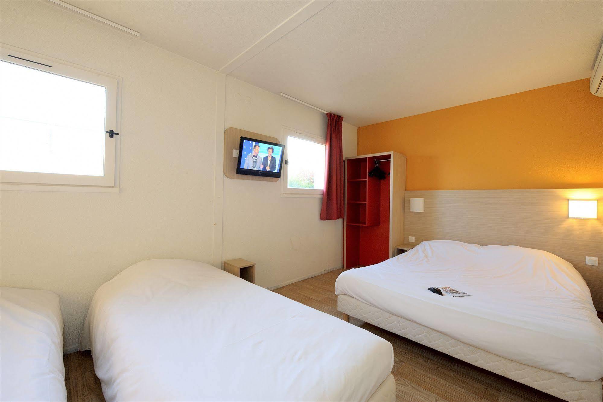 Hotel Kennedy Parc Des Expositions Ταρμπ Εξωτερικό φωτογραφία