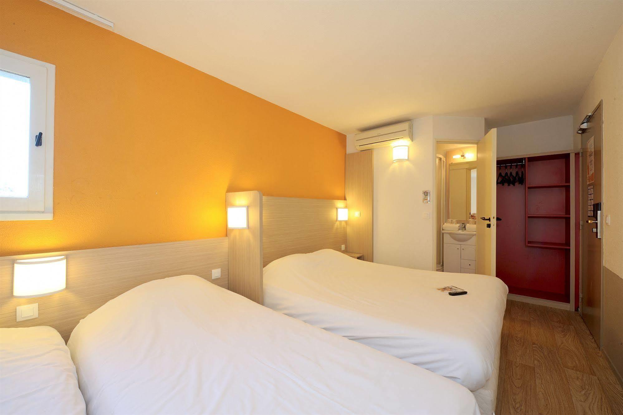 Hotel Kennedy Parc Des Expositions Ταρμπ Εξωτερικό φωτογραφία